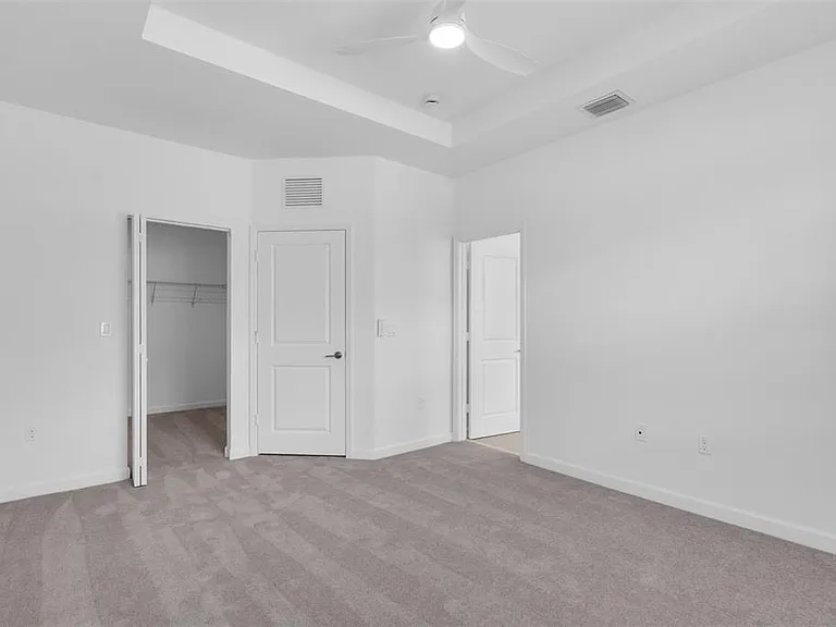 105 SW 184th Ave — Photo 18