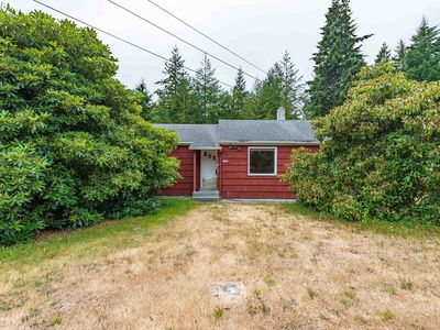 1965 Woodland Dr, Coos Bay, OR, 97420