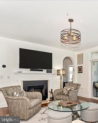 5th image of 2520 Waterside Dr Unit 304