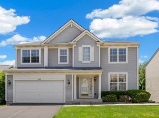 1999 Chesterfield Ln, Aurora, IL 60503