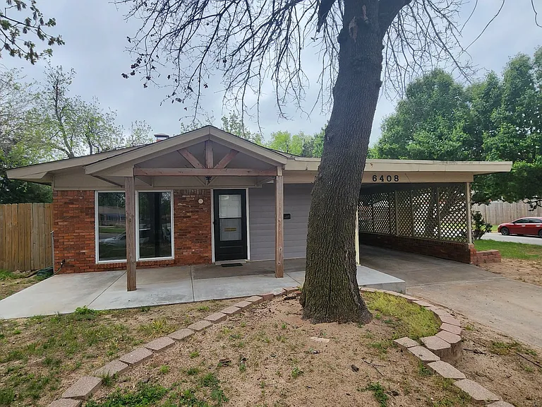 6408 NW 23rd St — Photo 1