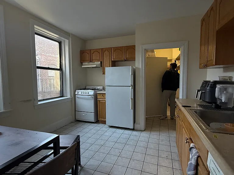 120 Hemenway St #1 — Photo 4