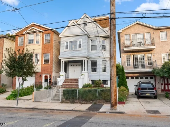 184 Arlington Ave, Jersey City, NJ 07305