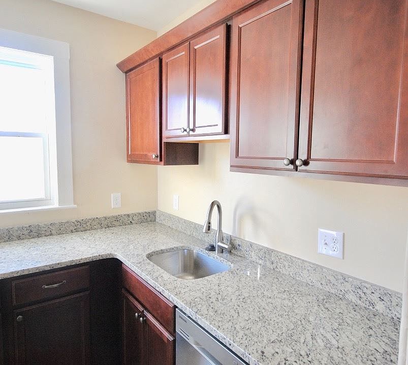 139 East Cottage St. #1 Boston (Dorchester) Shared Unit Phot