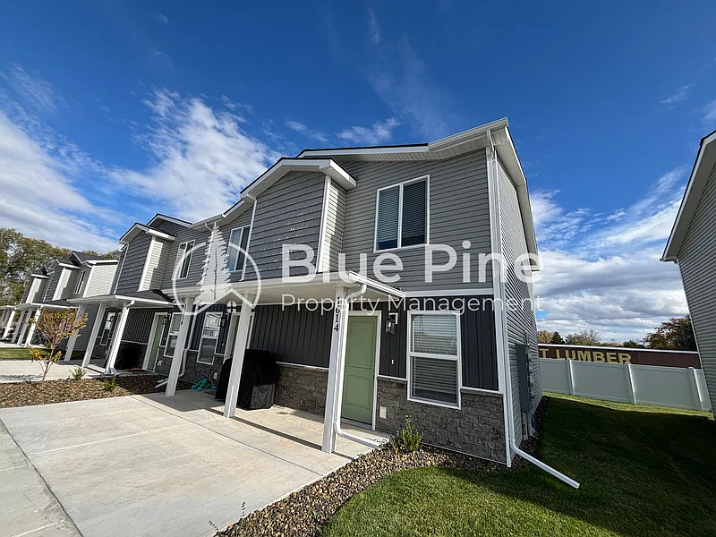1614 Hannah Ln #1