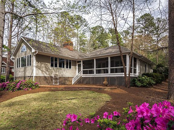 2nd image of 1061 Penfield Way