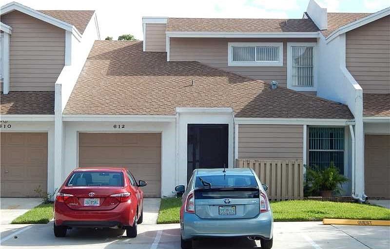 1st image of 612 Woodgate Ln #B