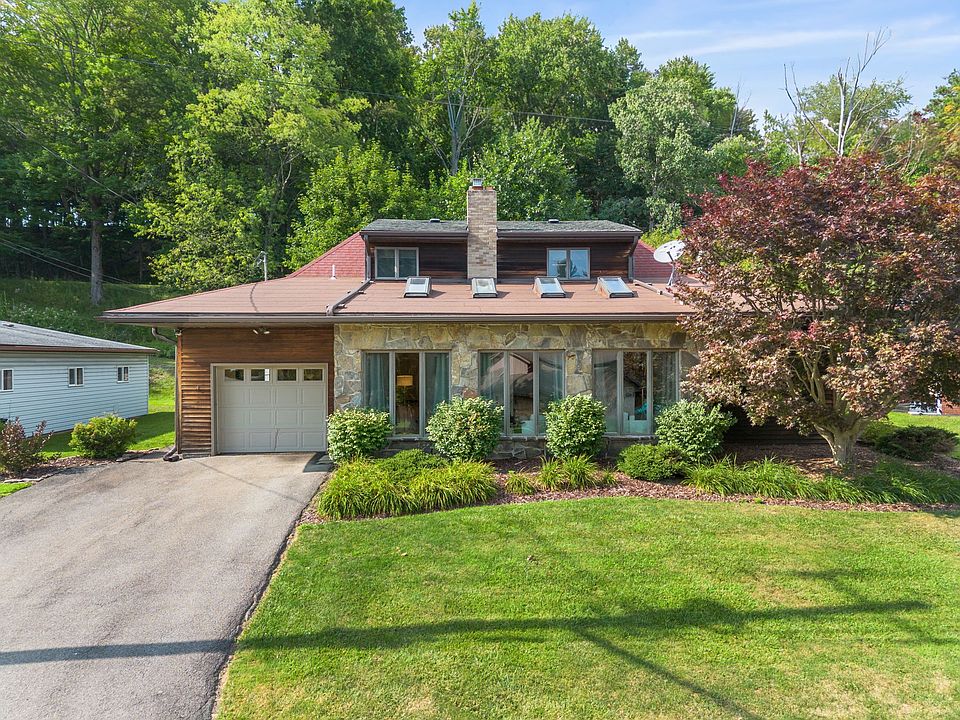 1st image of 4 Clifton Ave
