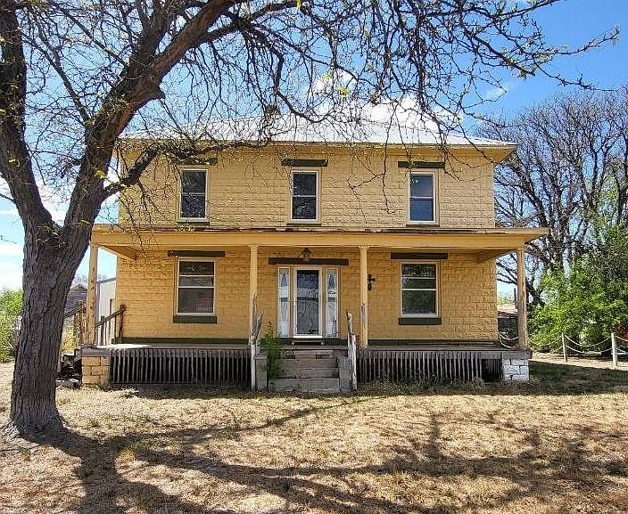 1st image of 317 N Ferlen Ave