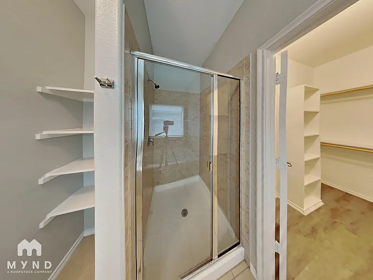 414 Jasmine Cir — Photo 30