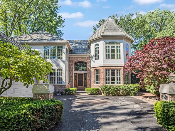 1121 Michigan Ave, Wilmette, IL 60091