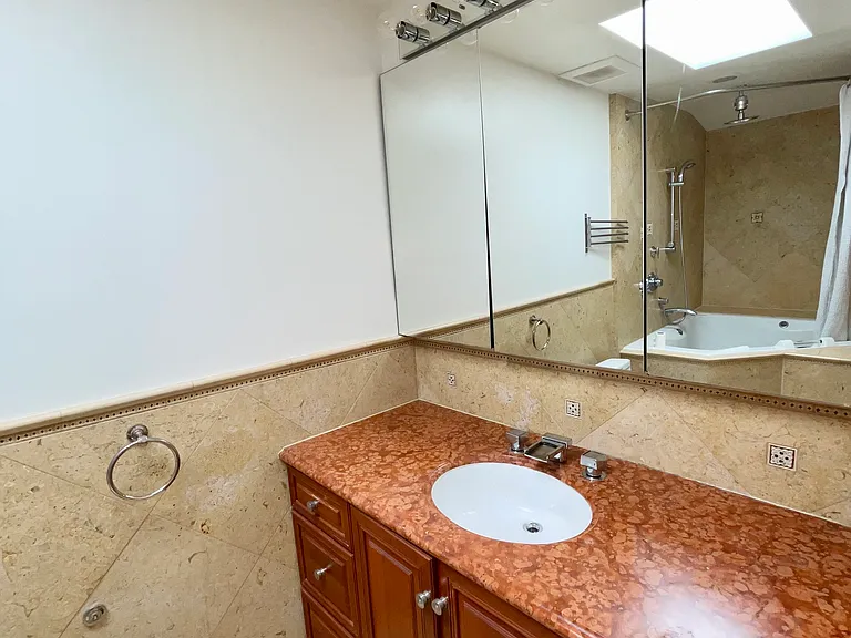 1623 Bridgeway #6 — Photo 21