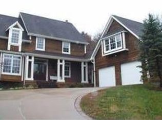 989 Eureka Rd, Eureka, MO 63025