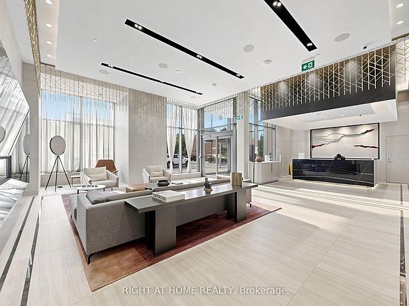 3rd image of 280 Howland Ave #615