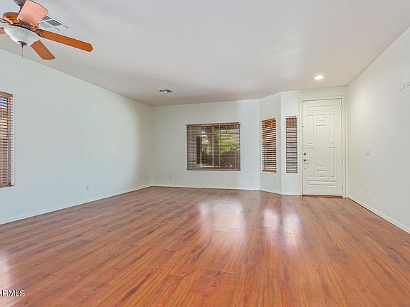 3rd image of 3530 S SPRINGS Drive