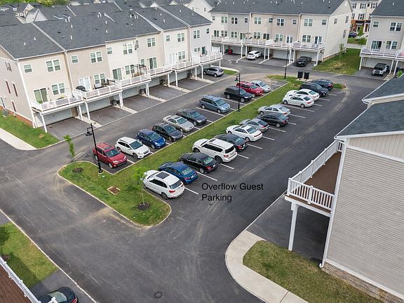3rd image of 410 Blue Welsh St