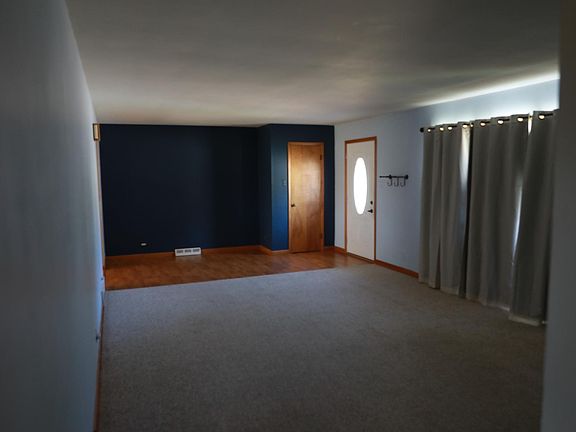 4th image of 3106 Brentwood Dr