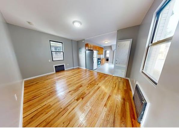 87 Simonson Pl #1