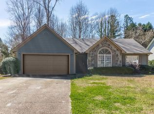 565 Elizabeth Hts, Buford, GA 30518