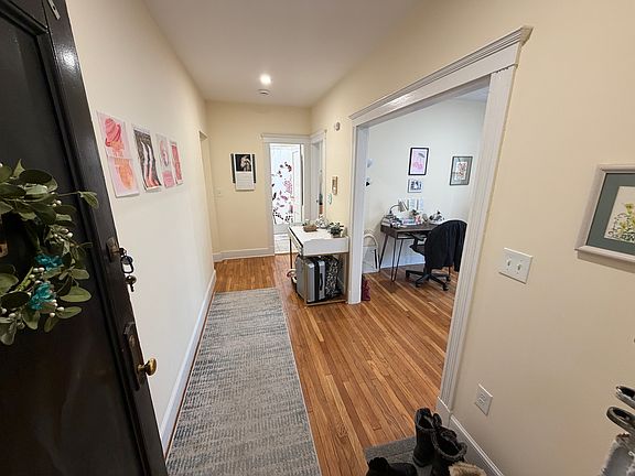 2nd image of 17 Lothian Rd APT 402