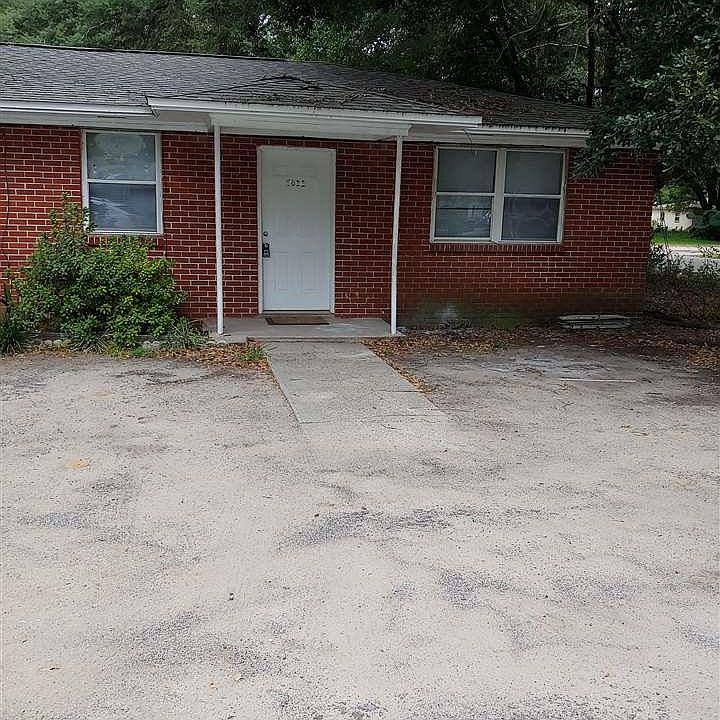 1st image of 1611 N Y St