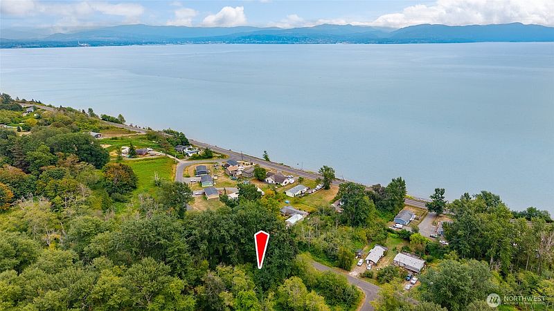 4th image of 0 Bayview Drive