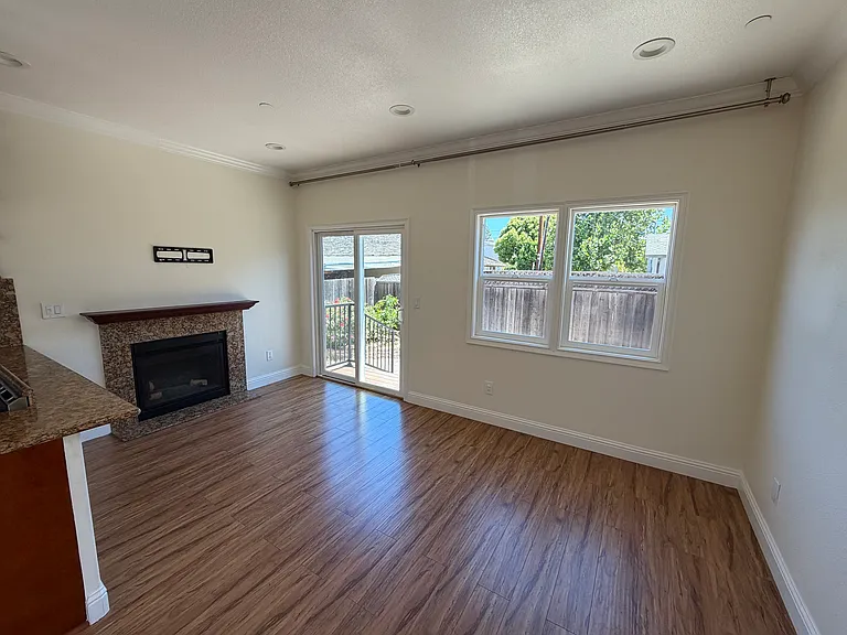 3511 Olsen Dr — Photo 4