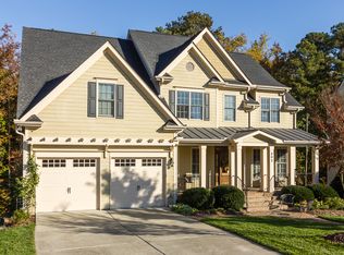 302 Weycroft Grant Dr, Cary, NC 27519