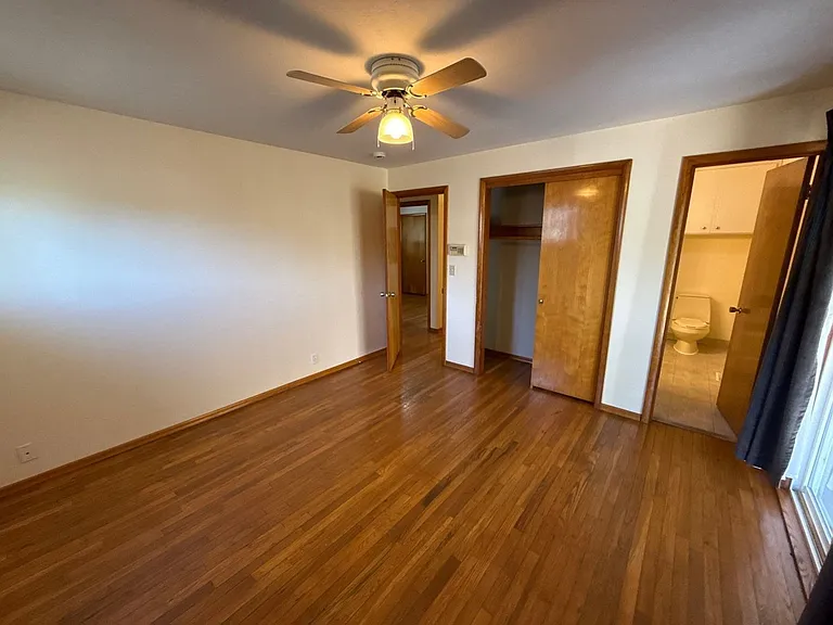 1670 Yew St SE — Photo 20