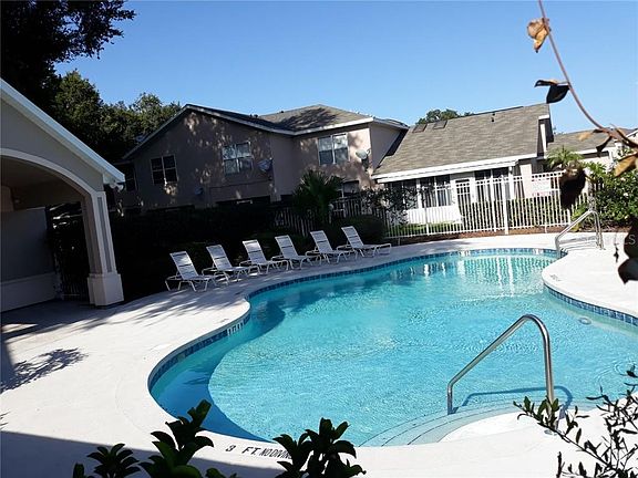 2nd image of 1628 Windsor Oak Ct