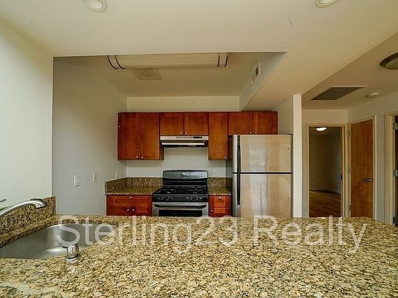 2nd image of 25-41 22nd St #3