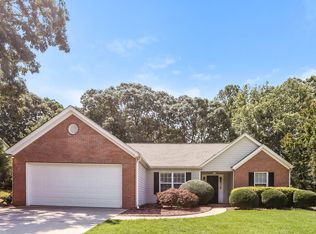 2747 Wilding Green Ln, Dacula, GA 30019