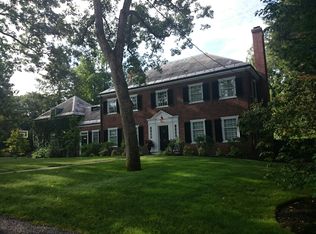 57 Laurel Rd, Brookline, MA 02467