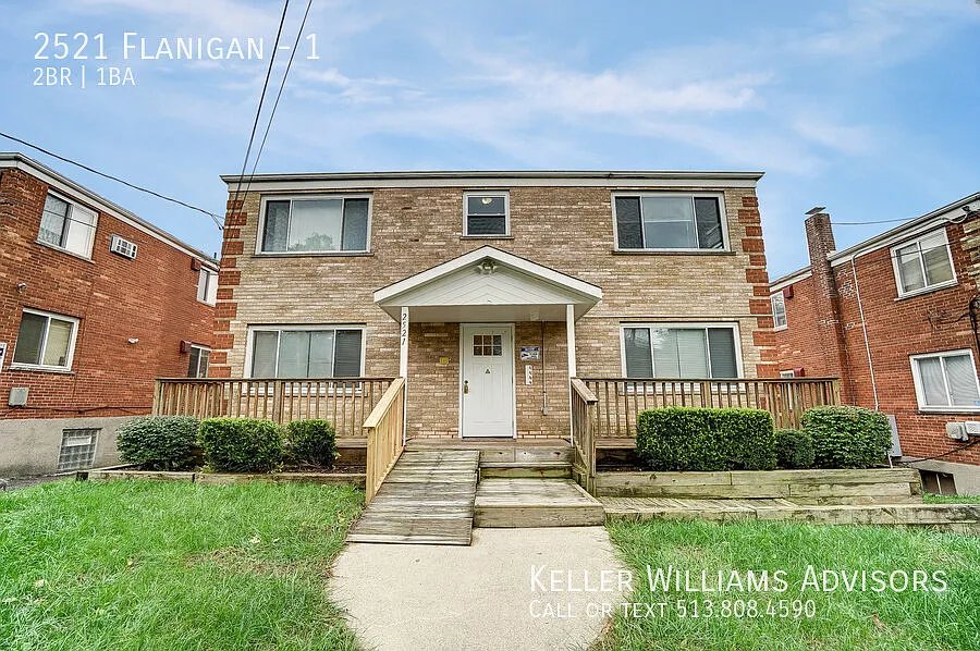 Two bedroom coming up, Section 8 OK - wait list — Photo 2