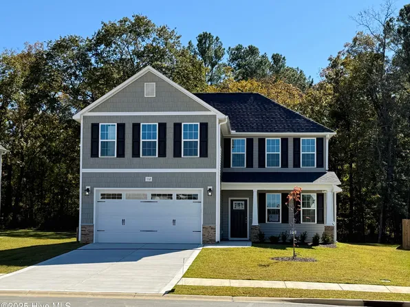 112 Ironbark Drive, Raeford, NC 28376