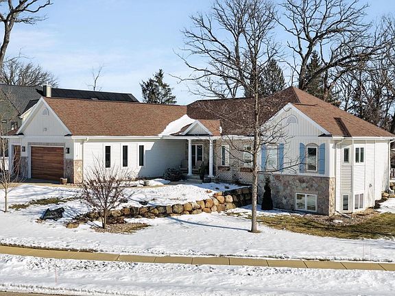 3rd image of 408 Kassander Way