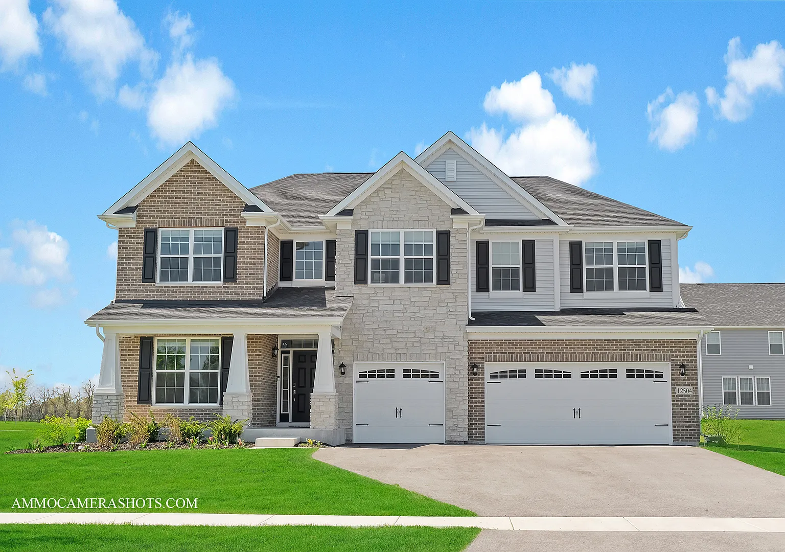 4 bed, 2.5 bath, 3097 sqft, $4,295 — Photo 1
