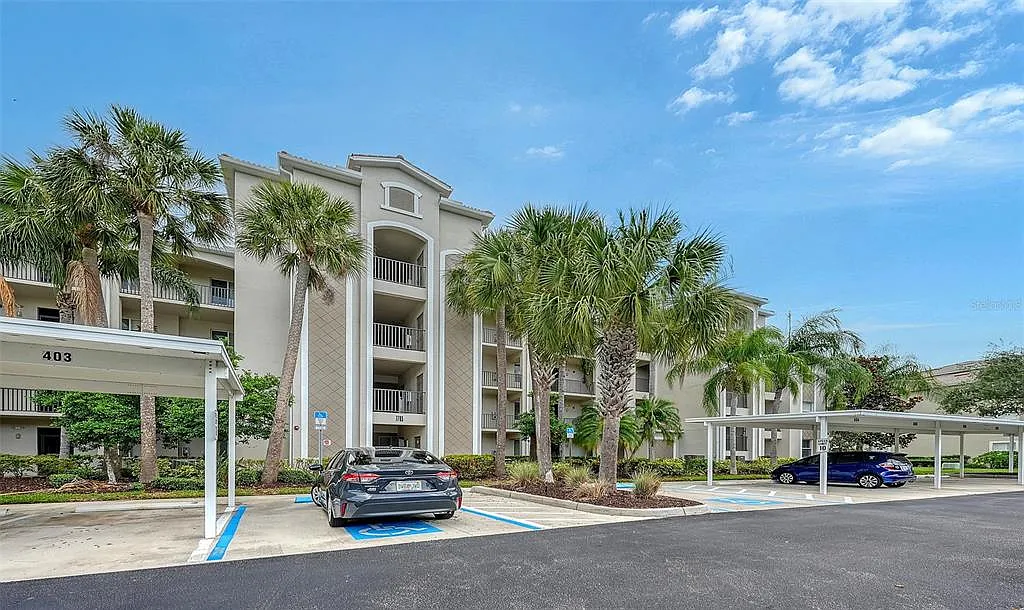 2 bed, 2.0 bath, 1156 sqft, $2,000 — Photo 2
