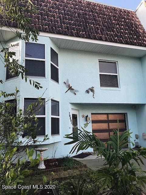 1st image of 8657 Maple Ct