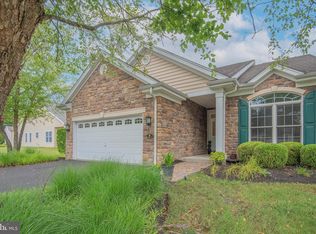 8 Kresson Ct, Berlin, NJ 08009