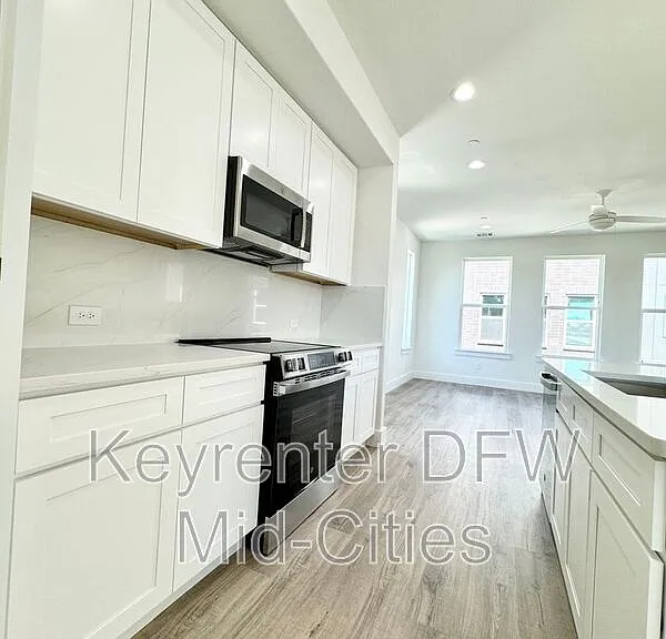 7327 Uloho Way — Photo 5