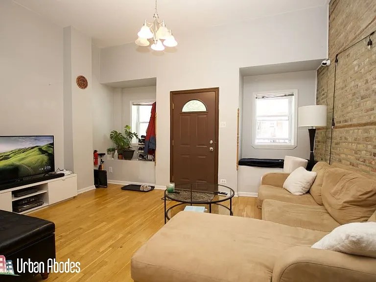 1252 N Greenview Ave #1F — Photo 4