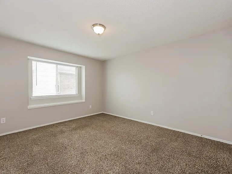3222 Eagle Ln — Photo 14