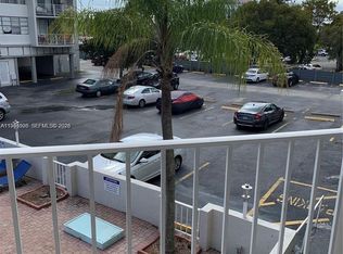 16740 NE 9th Ave APT 206, North Miami Beach, FL 33162