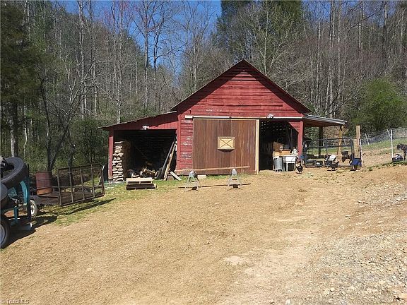 4th image of 193 Shepherd Way