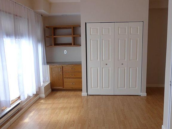 5th image of 711 E Colorado Ave Unit B