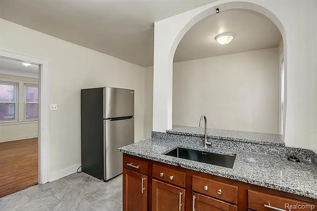 16847 Baylis St #1 — Photo 15