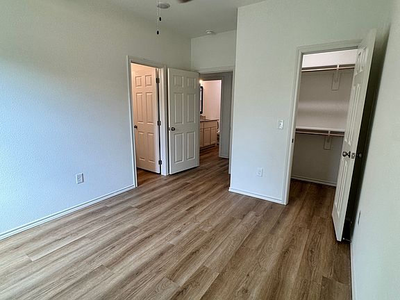 5th image of 200 Bella Vista Dr