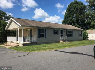 3 Ballpark Rd, Pottsville, PA 17901