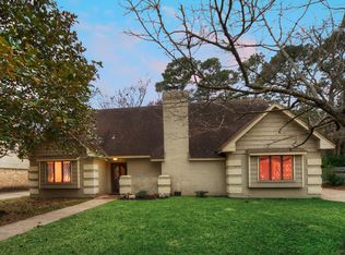 2021 Tickner St, Conroe, TX 77301